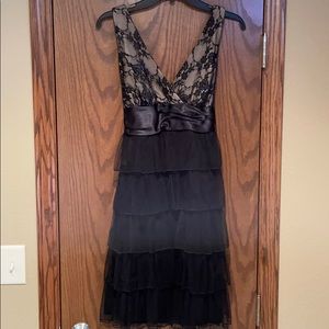Junior black lace party dress, M